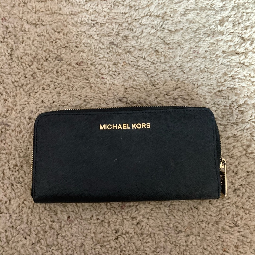Michael Kors wallet